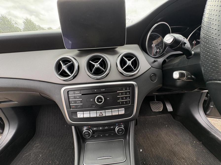 2019 Mercedes-Benz GLA – Model: GLA 200 Sport Executive Auto – LL19ZMO