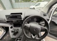 2019 Vauxhall Combo – Model: Combo 2000 Edition TD S/S – BK69BEJ