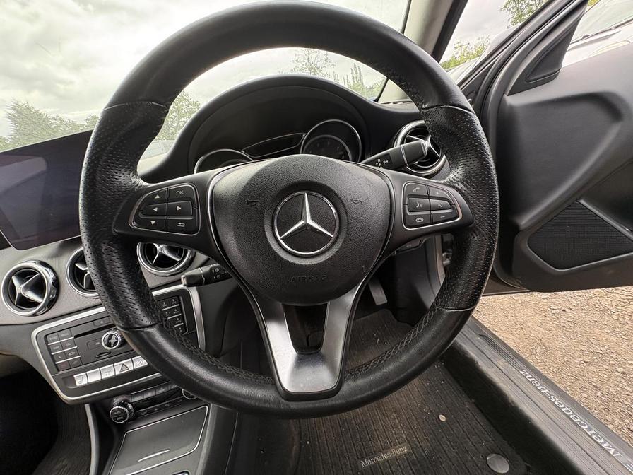 2019 Mercedes-Benz GLA – Model: GLA 200 Sport Executive Auto – LL19ZMO