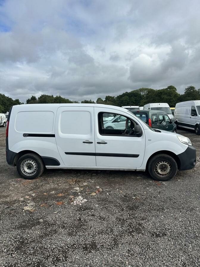 2016 Renault Kangoo Maxi – Model: Kangoo Maxi LL21 Business dCi – SJ16HLF