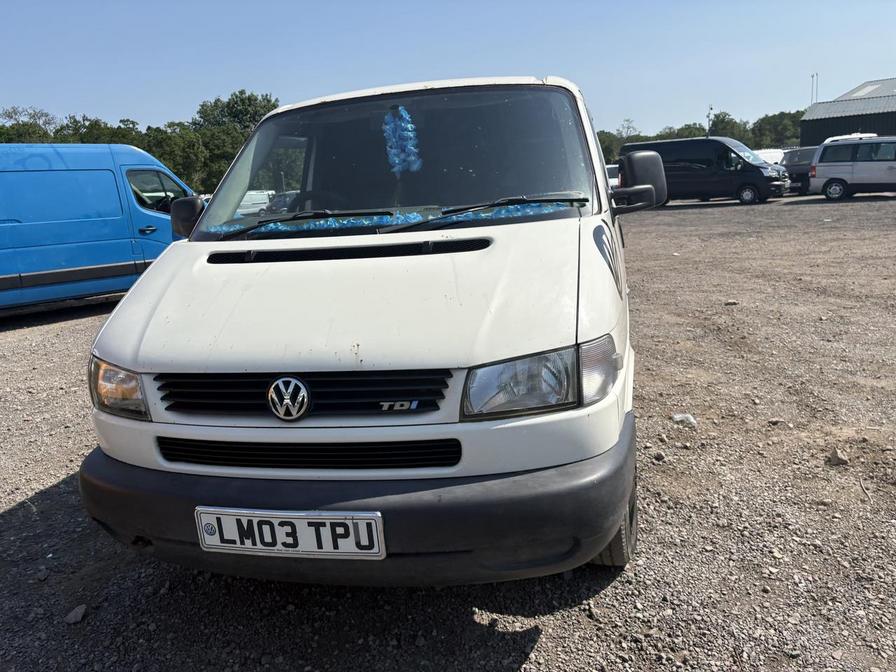 2003 Volkswagen Transporter – Model: Transporter 88 bhp SWB – LM03TPU