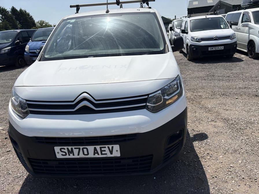 2020 Citroen Berlingo – Model: Berlingo 650 Enterprise Blue HDi S/S – SM70AEV