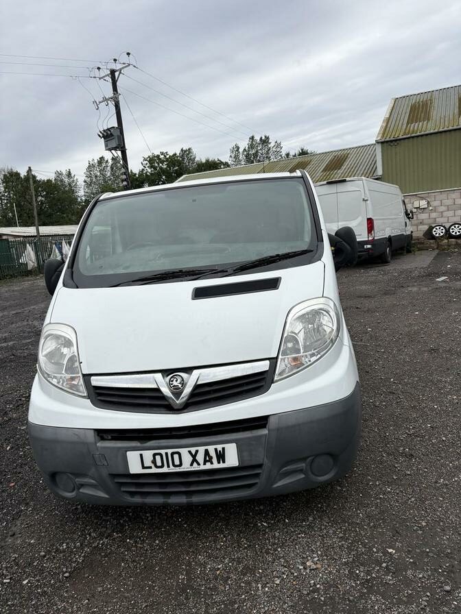 2010 Vauxhall Vivaro – Model: Vivaro 2700 CDTi SWB – LO10XAW