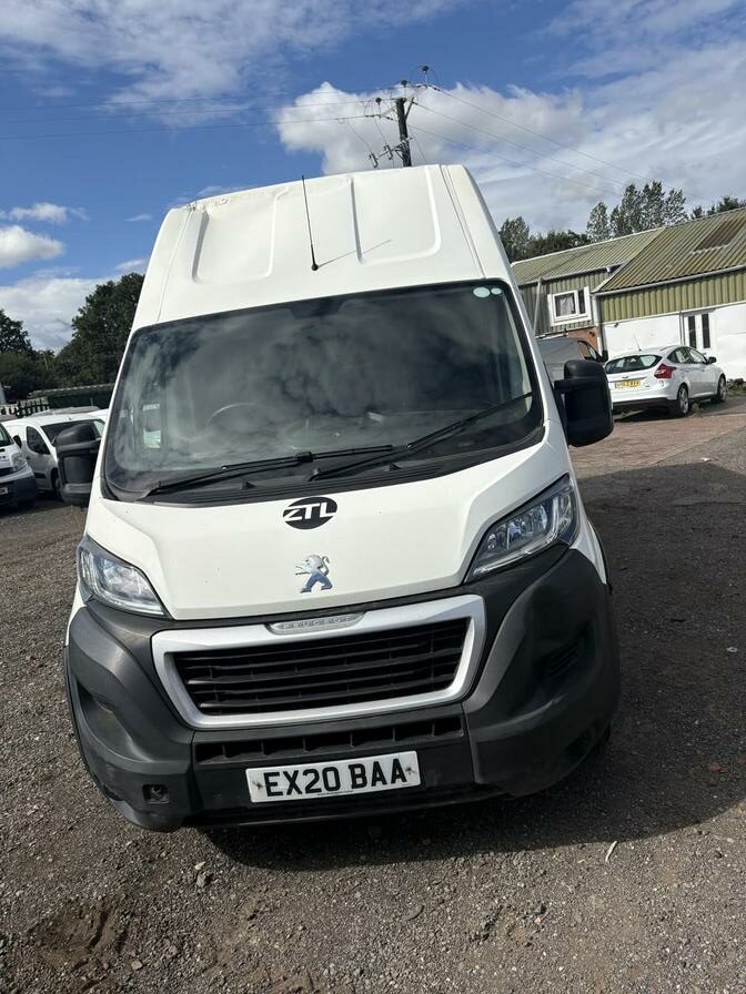 2020 Peugeot Boxer – Model: Boxer 435 Professional L4H3 Blue HDi – EX20BAA