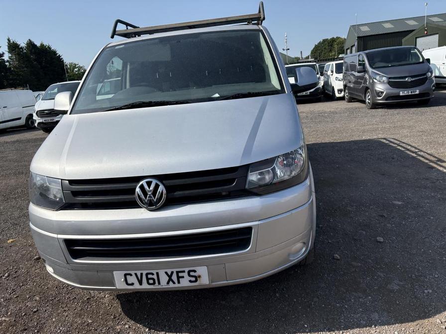2011 Volkswagen Transporter – Model: Transporter T32 140 TDI LWB – CV61XFS