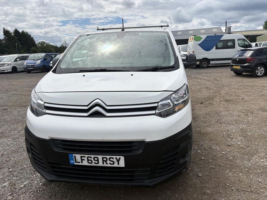 2019 Citroen Dispatch – Model: Dispatch 1400 Enterprise Blue HDi S/S – LF69RSY
