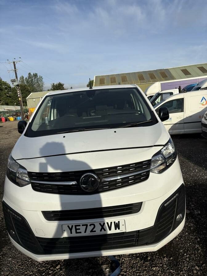 2022 Vauxhall Vivaro – Model: Vivaro F2700 Sportive S/S – YE72XVW