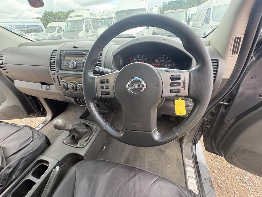 2009 Nissan Navara – Model: Navara Tekna Double Cab dCi – SH59AWV
