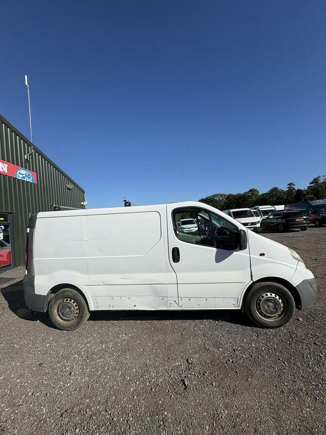2014 Vauxhall Vivaro – Model: Vivaro 2700 CDTi 89 SWB – LR14BAO