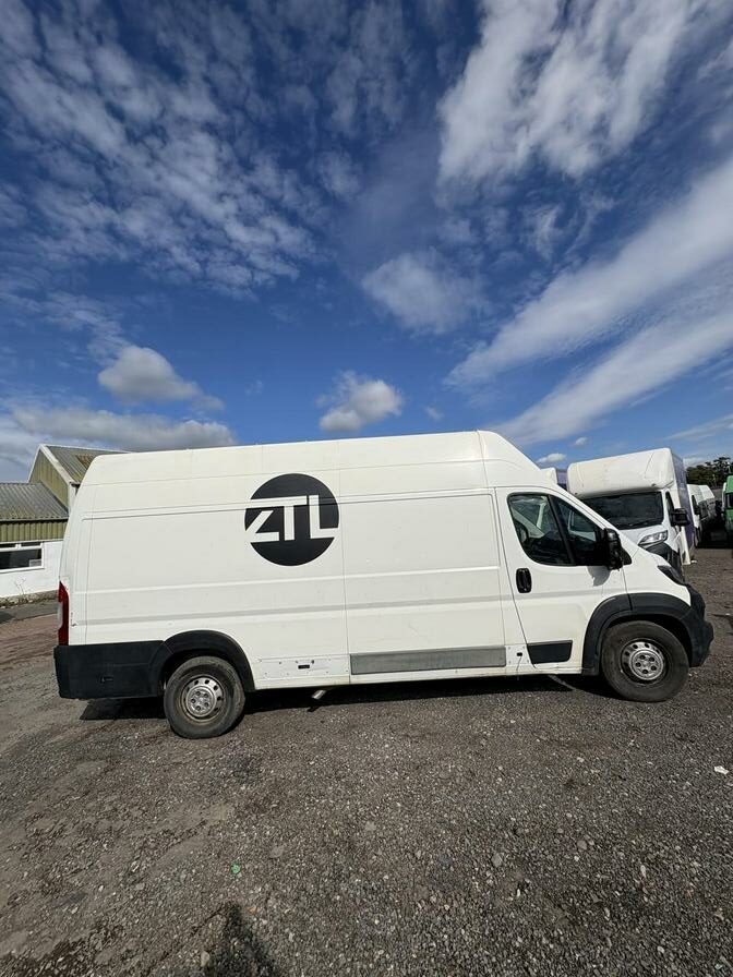 2020 Peugeot Boxer – Model: Boxer 435 Professional L4H3 Blue HDi – EX20BAA