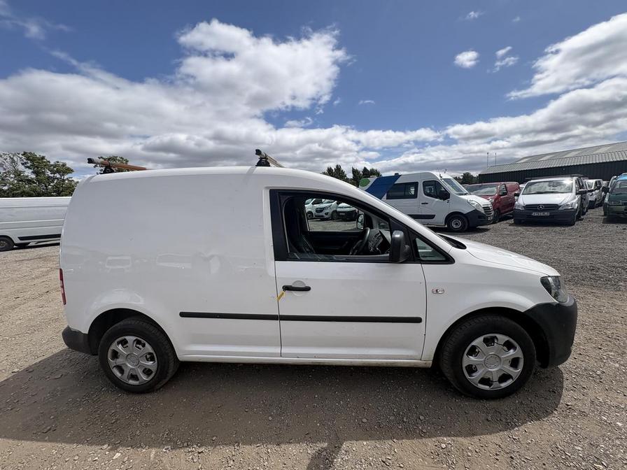2015 Volkswagen Caddy – Model: Caddy C20 Startline TDI BlueMotion Technology – RJ15NZX