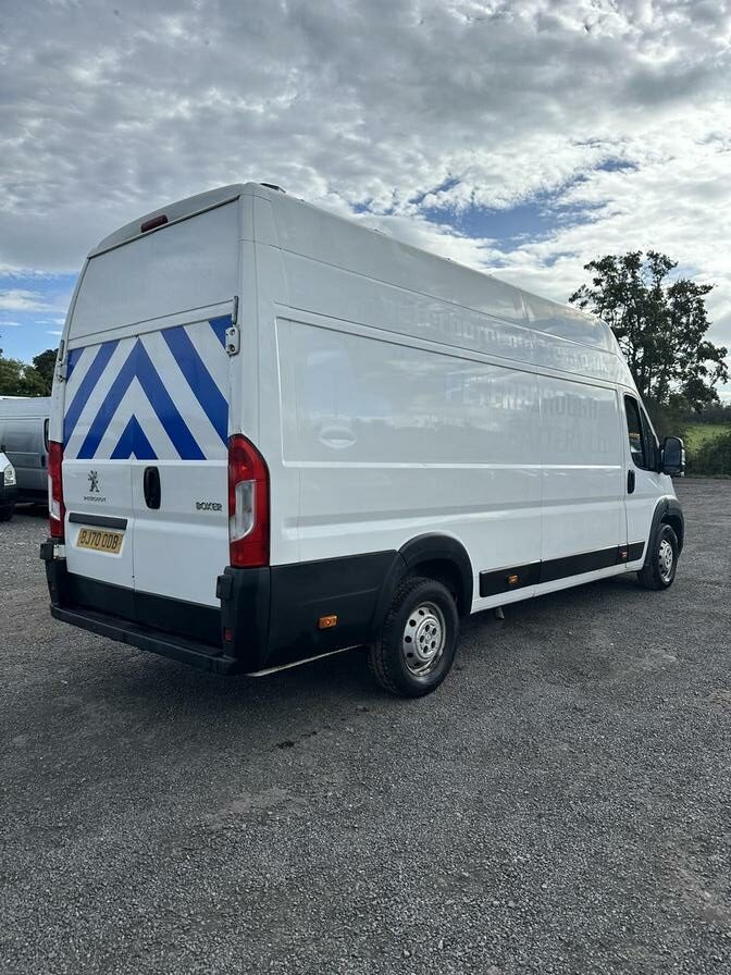 2020 Peugeot Boxer – Model: Boxer 435 Professional L4H3 Blue HDi – BJ70ODB