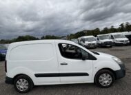 2017 Peugeot Partner – Model: Partner SE L1 Blue HDi – YL17LSY