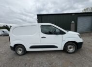 2019 Vauxhall Combo – Model: Combo 2000 Edition TD S/S – BK69BEJ