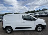 2021 Vauxhall Combo – Model: Combo 2000 Edition – WP71MFZ