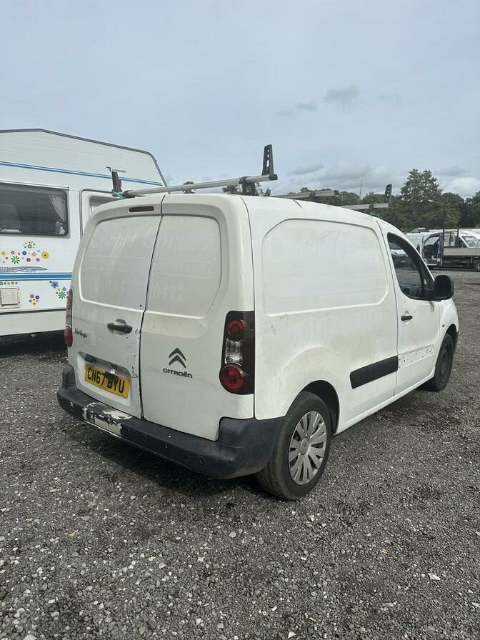 2017 Citroen Berlingo – Model: Berlingo 625 Enterprise Blue HDi – CN67BYU