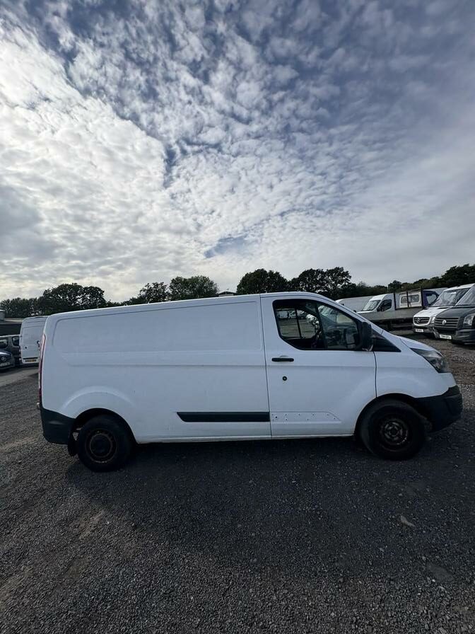 2016 Ford Transit Custom – Model: Transit Custom 310 E-Tech – KP16XPZ