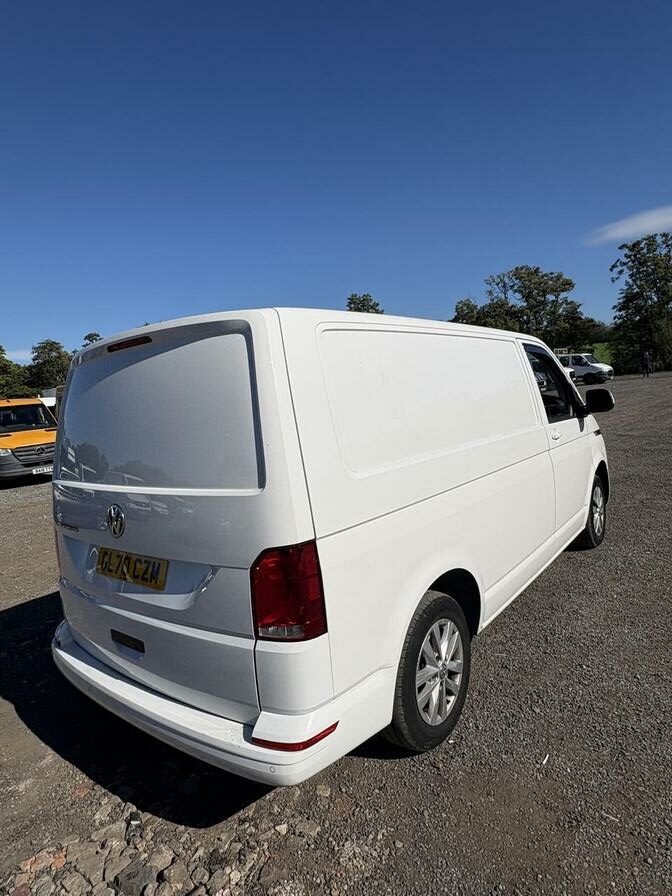 2020 Volkswagen Transporter – Model: Transporter T28 Highline TDI – GL70CZM
