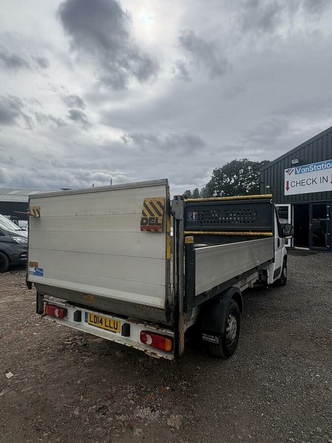 2014 Citroen Relay – Model: Relay 35 L3 Dropside HDi – LD14LLU