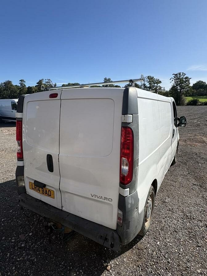 2014 Vauxhall Vivaro – Model: Vivaro 2700 CDTi 89 SWB – LR14BAO