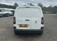 2022 Peugeot Partner – Model: Partner S Premium Blue HDi – KW71AZP
