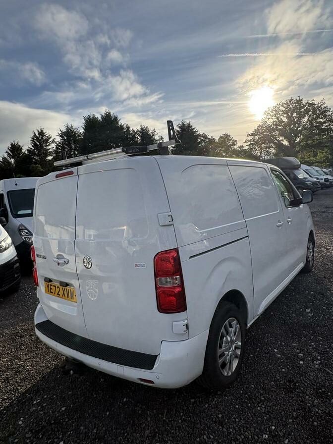 2022 Vauxhall Vivaro – Model: Vivaro F2700 Sportive S/S – YE72XVW