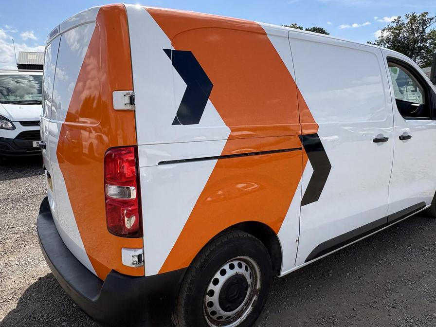 2020 Citroen Dispatch – Model: Dispatch 1000 Enterprise Blue HDi S/S – MK20XRS