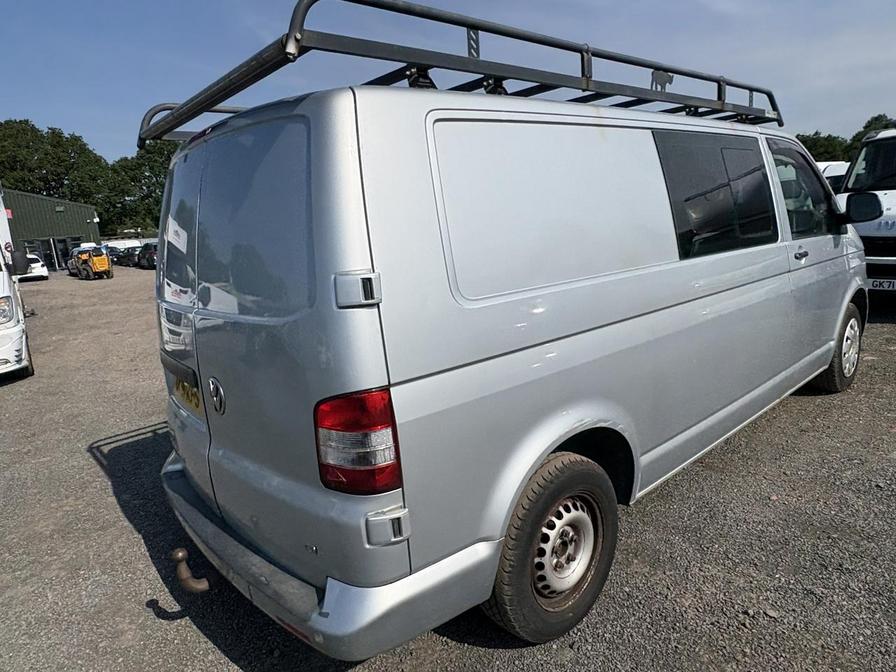 2011 Volkswagen Transporter – Model: Transporter T32 140 TDI LWB – CV61XFS