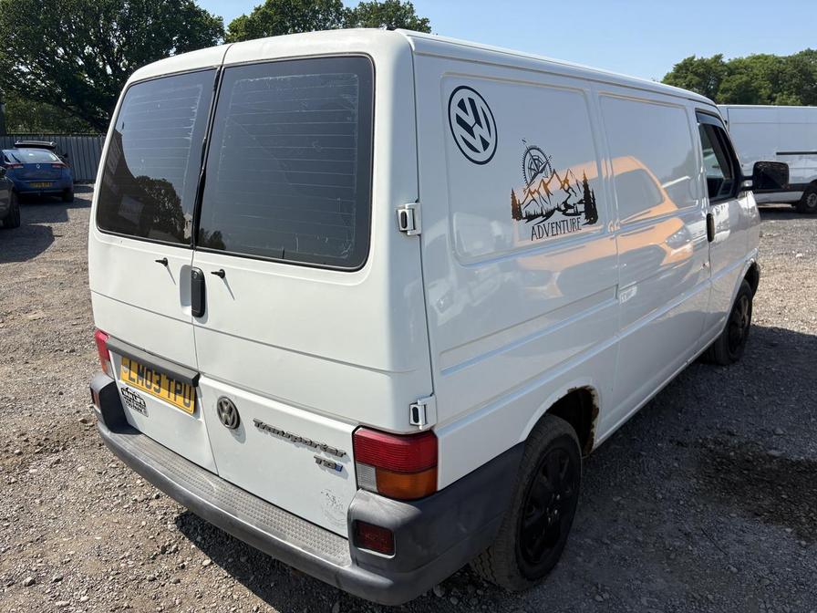 2003 Volkswagen Transporter – Model: Transporter 88 bhp SWB – LM03TPU