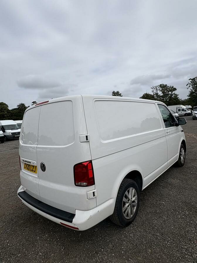 2020 Volkswagen Transporter – Model: Transporter T28 Highline TDI – CV20LZJ