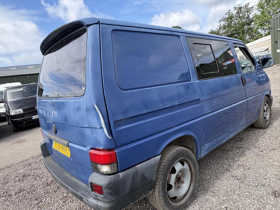 2001 Volkswagen Transporter – Model: 800 Special TD SWB – YC51HVU