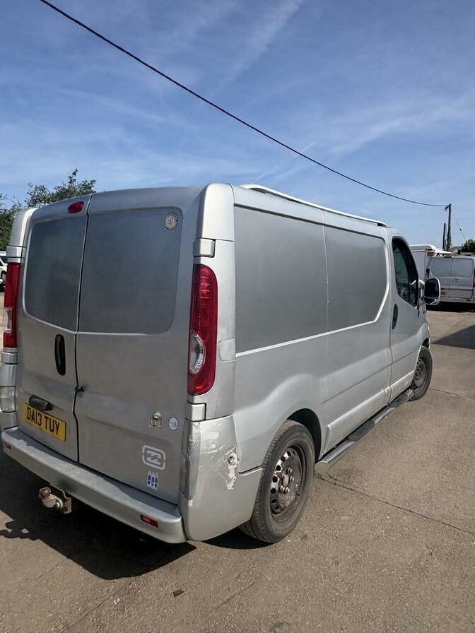 2013 Vauxhall Vivaro – Model: Vivaro 2700 Sportive CDTi SWB – DA13TUY