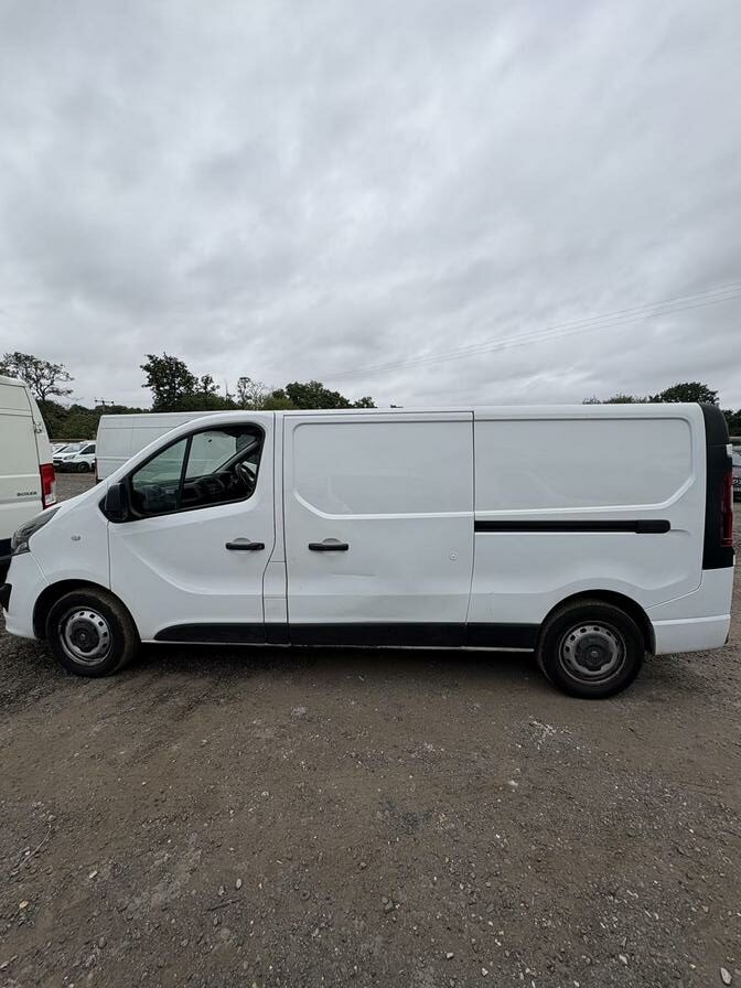 2019 Vauxhall Vivaro – Model: Vivaro  2900 CDTI – FE19YBX