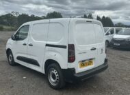 2022 Peugeot Partner – Model: Partner S Premium Blue HDi – KW71AZP