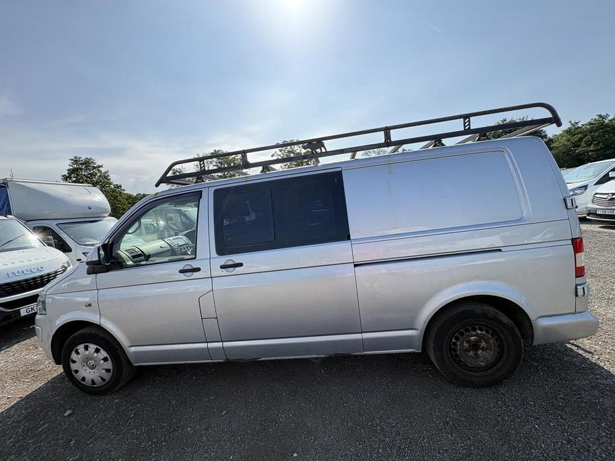 2011 Volkswagen Transporter – Model: Transporter T32 140 TDI LWB – CV61XFS