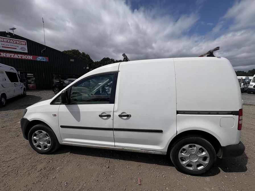 2015 Volkswagen Caddy – Model: Caddy C20 Startline TDI BlueMotion Technology – RJ15NZX