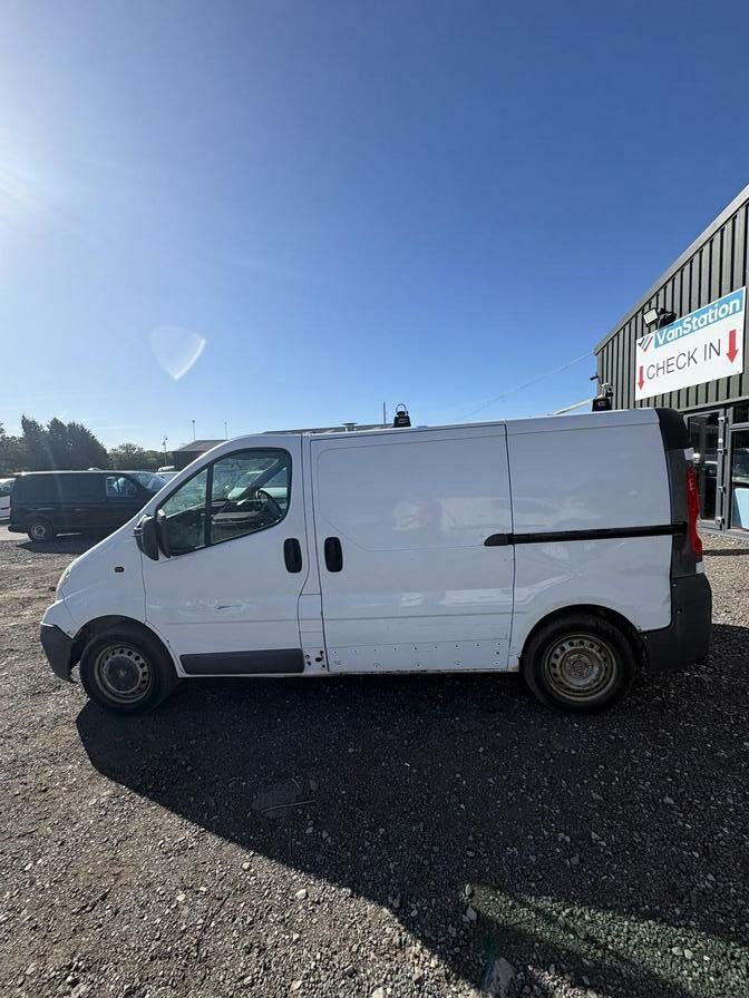 2014 Vauxhall Vivaro – Model: Vivaro 2700 CDTi 89 SWB – LR14BAO