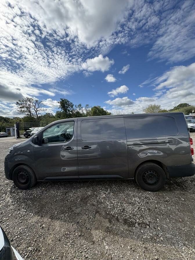 2019 Toyota Proace – Model: Proace Icon – PK69VZF