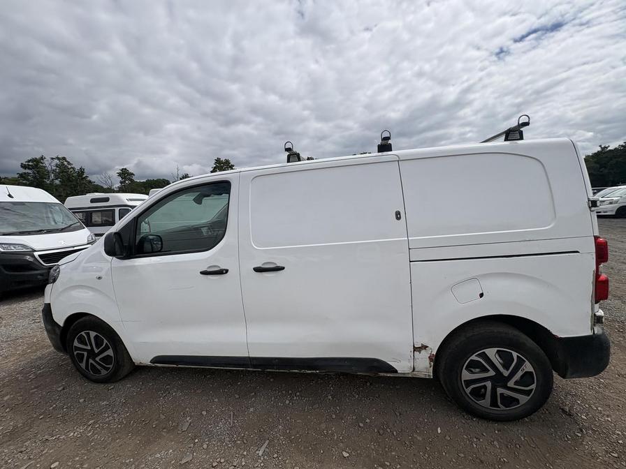 2019 Citroen Dispatch – Model: Dispatch 1400 Enterprise Blue HDi S/S – LF69RSY