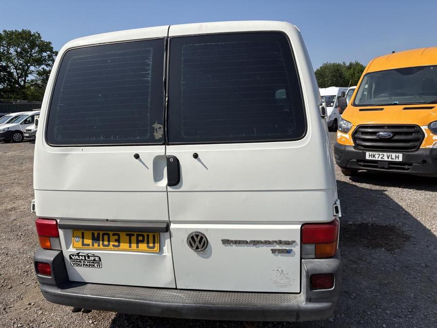 2003 Volkswagen Transporter – Model: Transporter 88 bhp SWB – LM03TPU