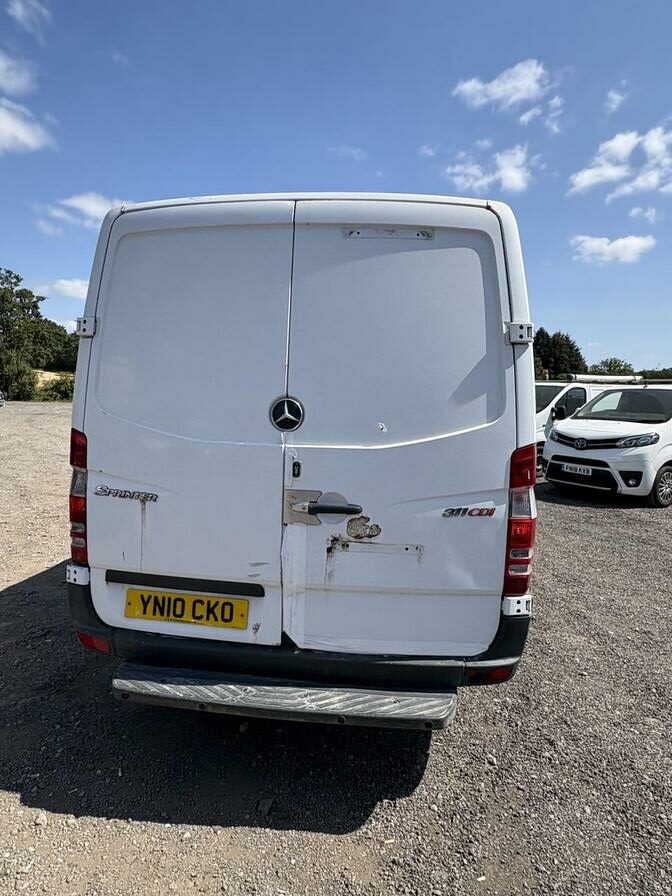 2010 Mercedes-Benz Sprinter – Model: Sprinter 209 CDi MWB – YN10CKO
