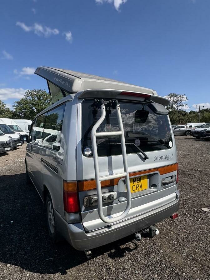 1995   – Model:  – M81CRV