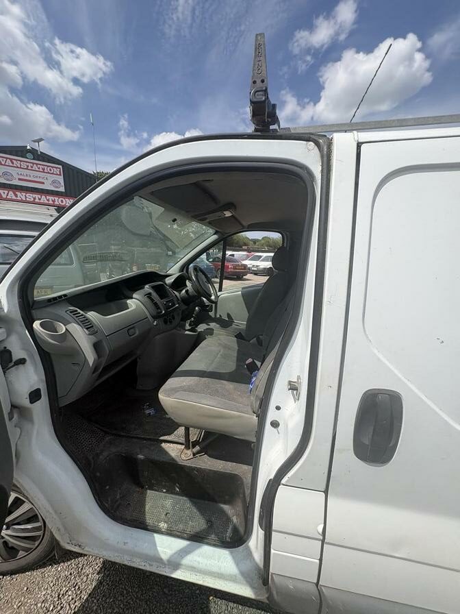 2012 Vauxhall Vivaro – Model: Vivaro 2700 CDTi 113 SWB – SA12UYO
