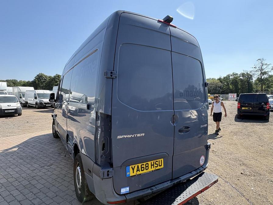 2018 Mercedes-Benz Sprinter – Model: Sprinter 314 CDi – YA68HSU