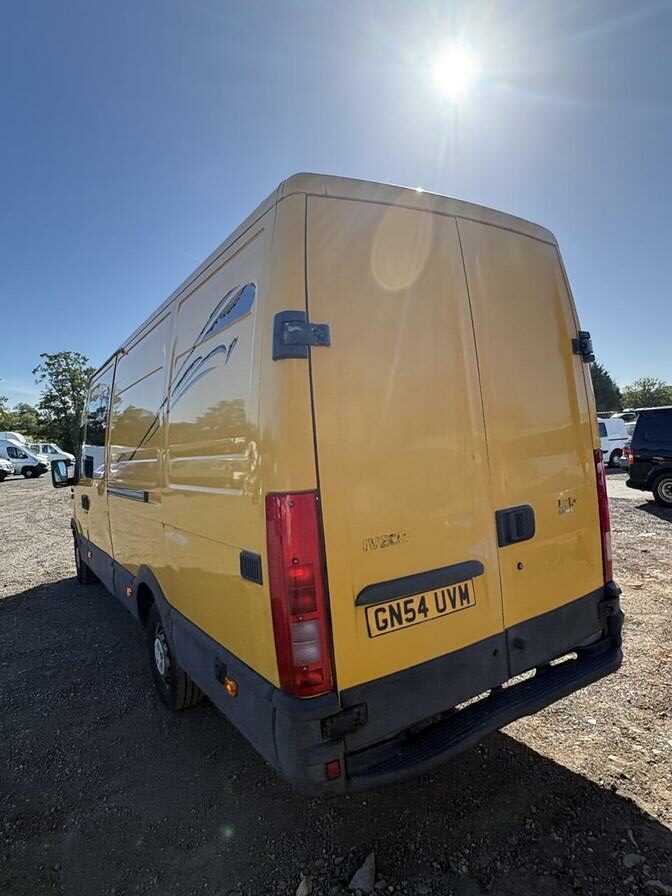 2005 Iveco Daily – Model: Daily 35 S12 LWB – GN54UVM