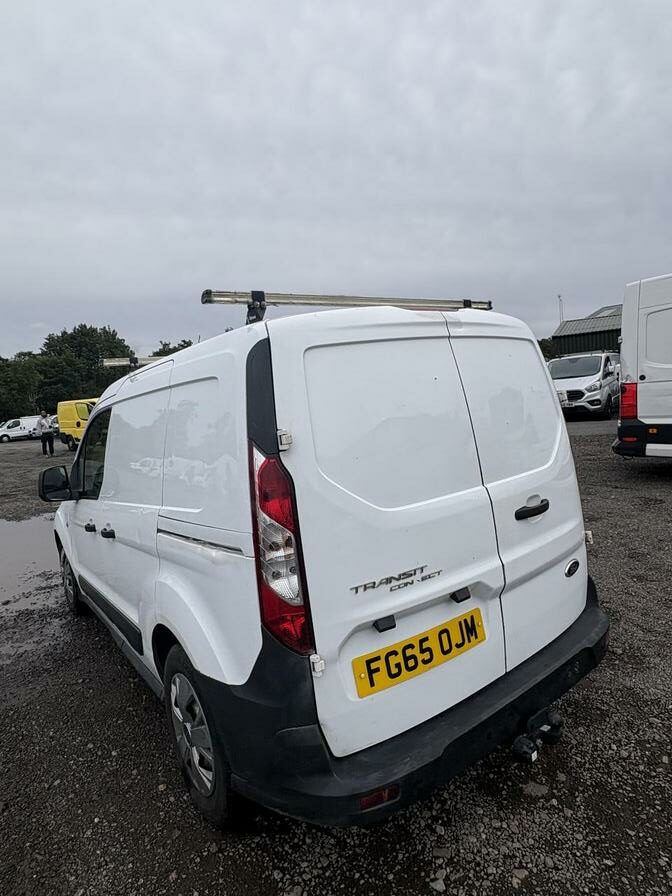 2015 Ford Transit Connect – Model: Transit Connect 220 – FG65OJM