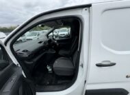 2019 Vauxhall Combo – Model: Combo 2000 Edition TD S/S – BK69BEJ