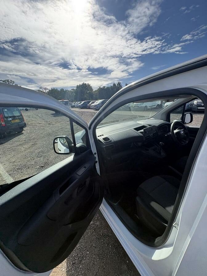 2022 Toyota Proace City – Model: Proace City Active – RXZ4892