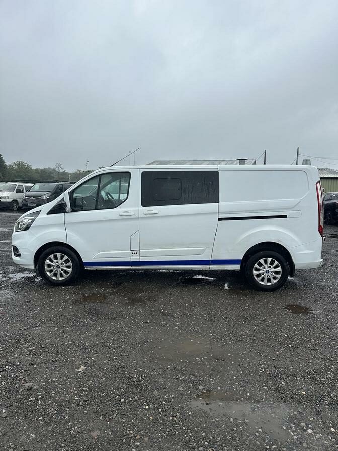 2021 Ford Transit Custom – Model: Transit Custom 320 Limited EcoBlue – HT21BJZ