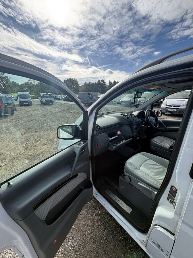 2010 Mercedes-Benz Viano – Model: Viano CDI 2.2 Ambiente Compact Auto – WX10OMA